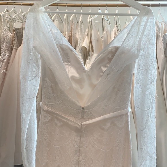 4817 Paloma Blanca - Picture 3 of 5